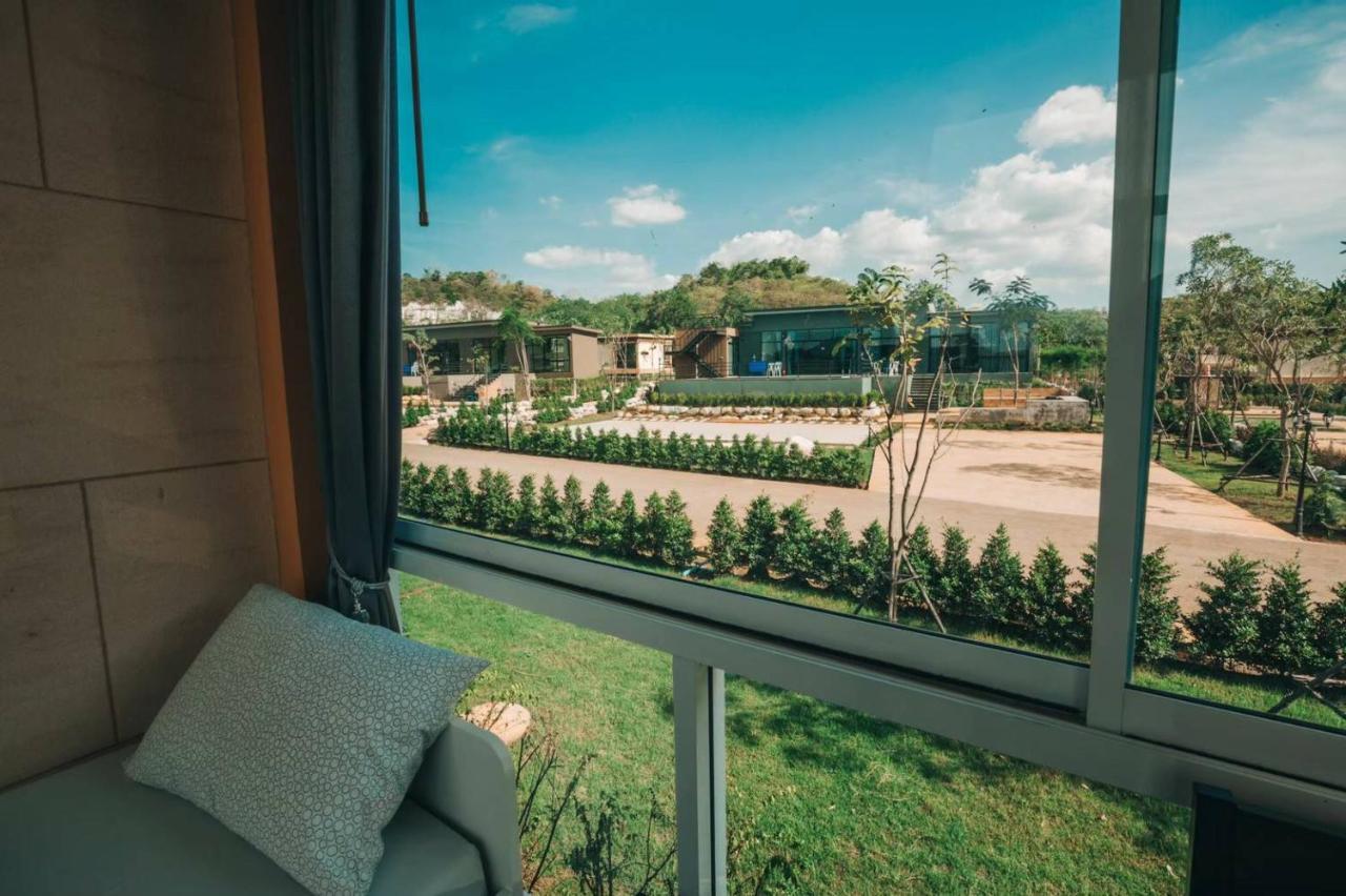 The X10 Private Pool Villa & Resort Khao Yai Mu Si Extérieur photo