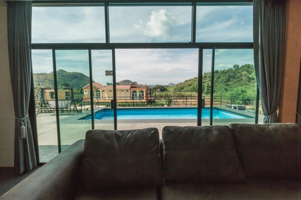 The X10 Private Pool Villa & Resort Khao Yai Mu Si Extérieur photo